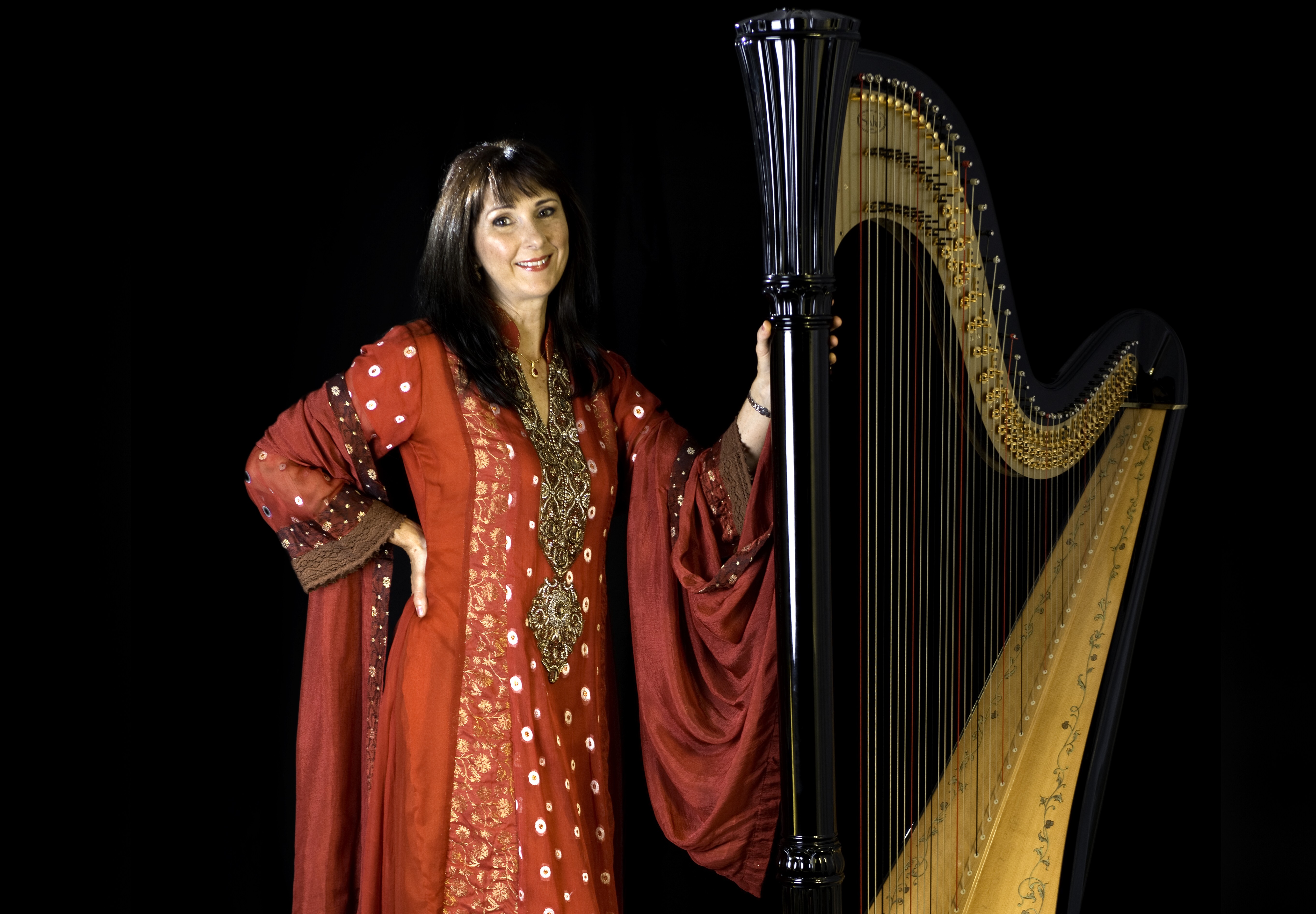 Bollywood-Asian-Wedding-harpists-03275