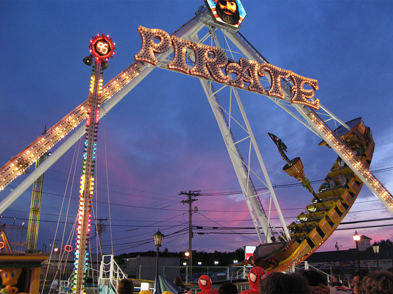 pirate ship ride for hire-68770