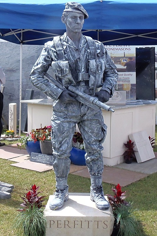WW2 British soldier Living Statue