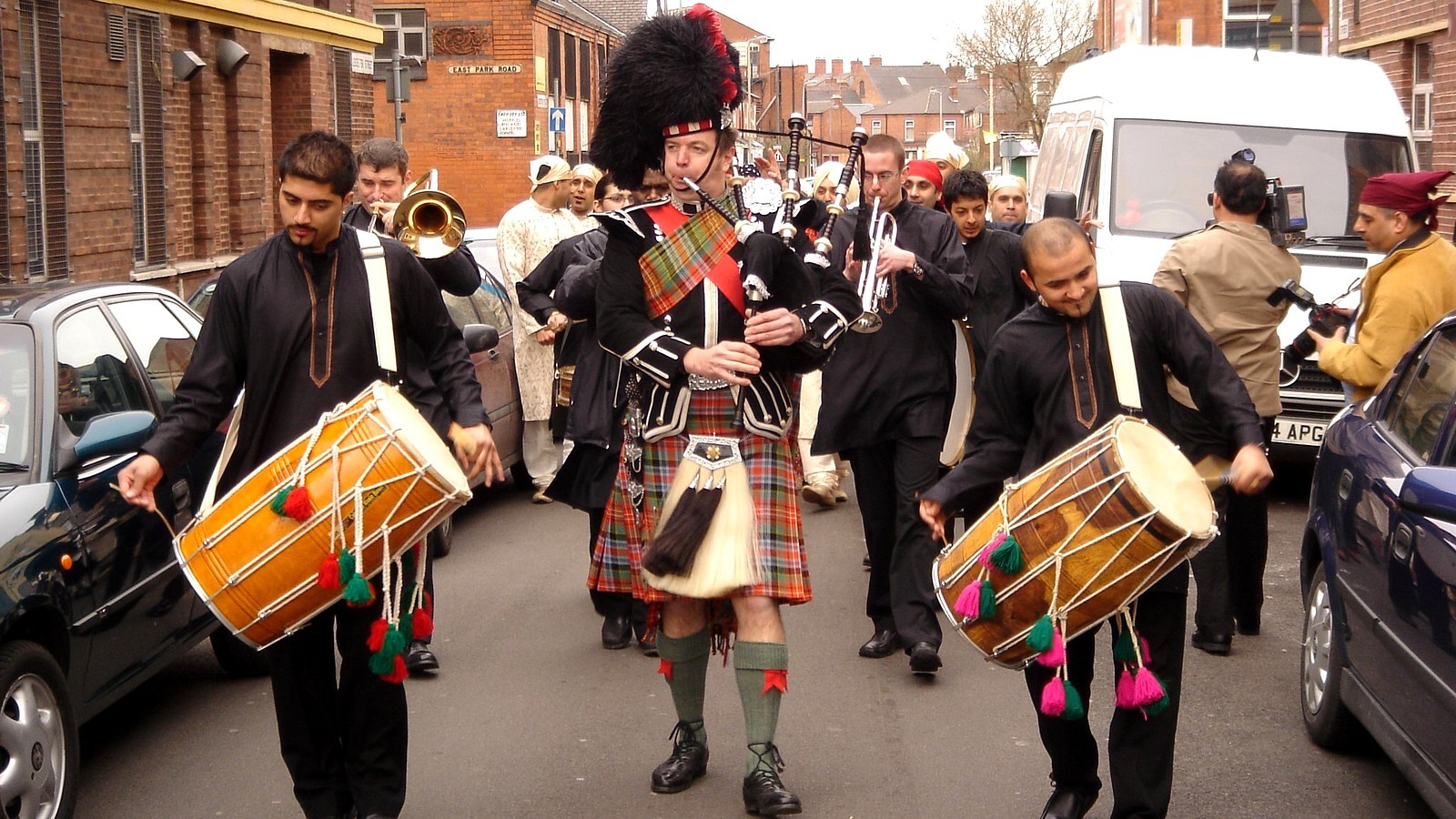 Bagpipers for hire, Wedding Bagpipers, Scottish Piper for hire